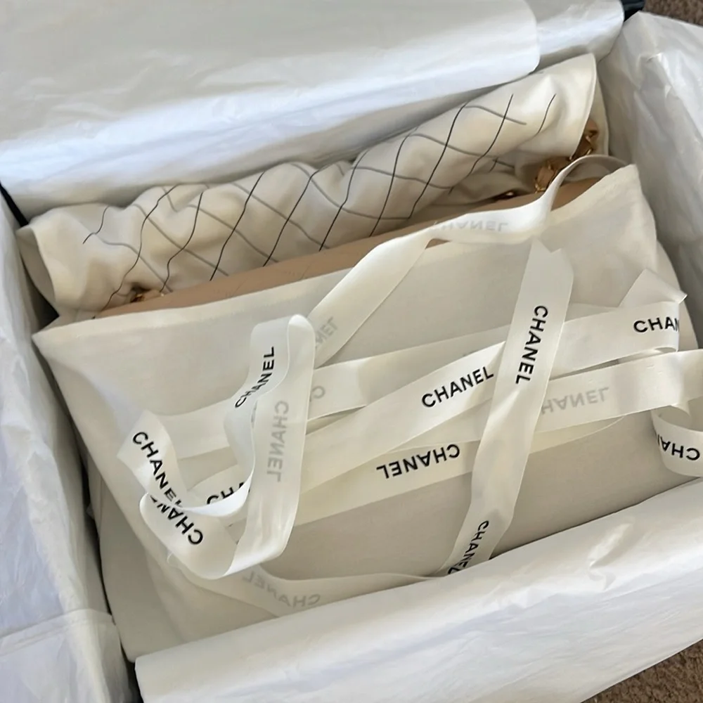 New‎ in Box Chanel Jumbo Classic Flap - Rose Clair Caviar with Gold Hardware